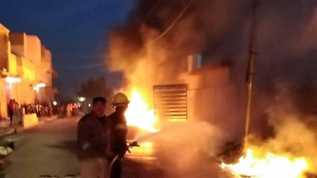 اخماد حريق داخل ساحة لوقوف السيارات في نينوى
