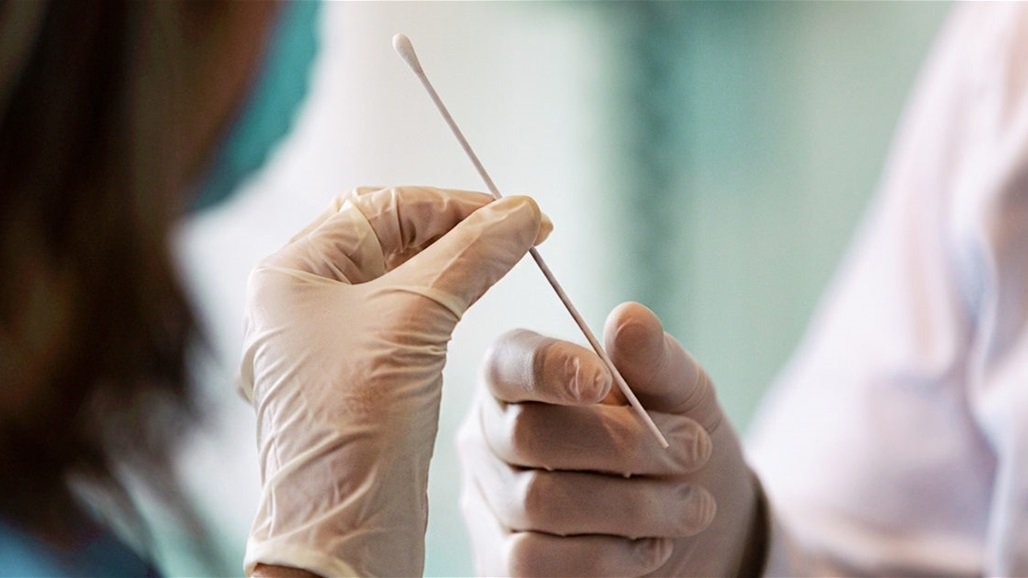 فنان عربي يعلن إصابته بكورونا