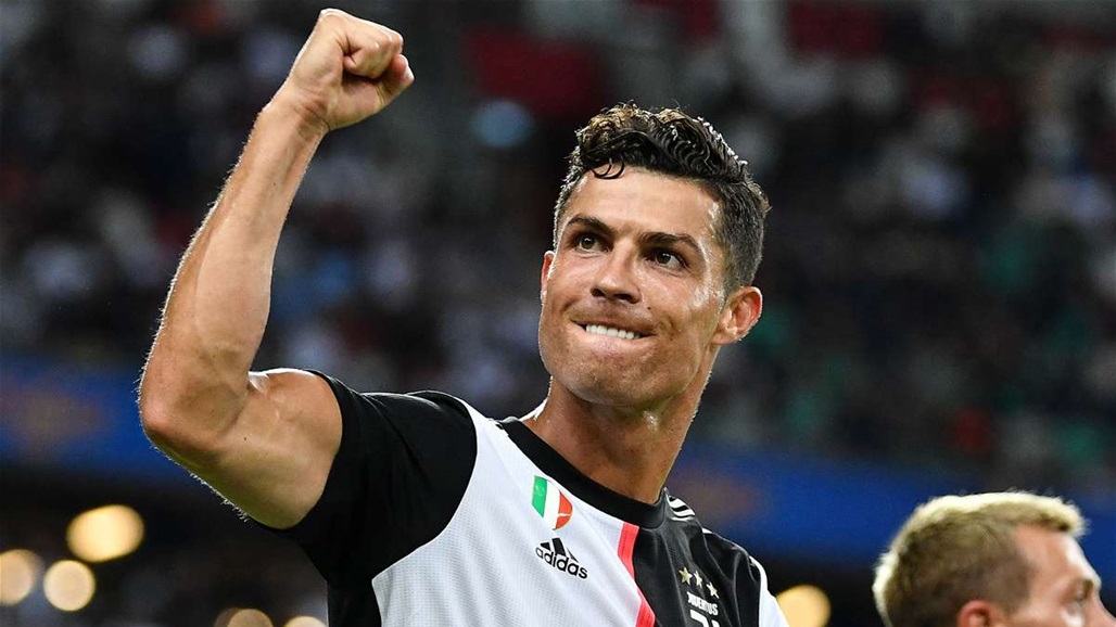 رونالدو الأفضل في أوروبا بالعقد الأخير وصلاح الأول في أفريقيا