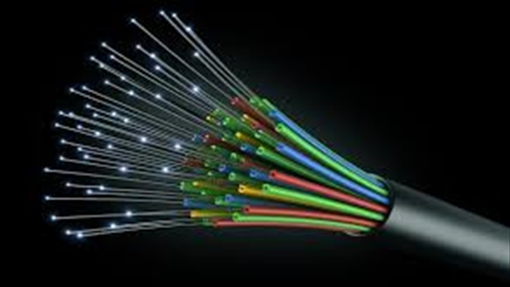 الاتصالات تكشف تفاصيل جديدة عن مشروع الكابل الضوئي