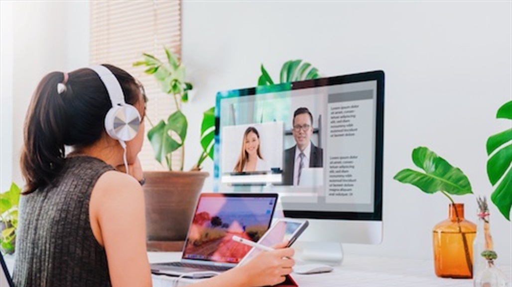 العمل من المنزل متعب ومؤلم؟ اليك نصائح حول وضعيات الجلوس الأنسب