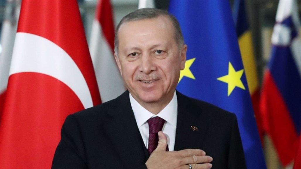 بالصور: اردوغان يحتفل بعيد ميلاده مع مشاهير هوليوود
