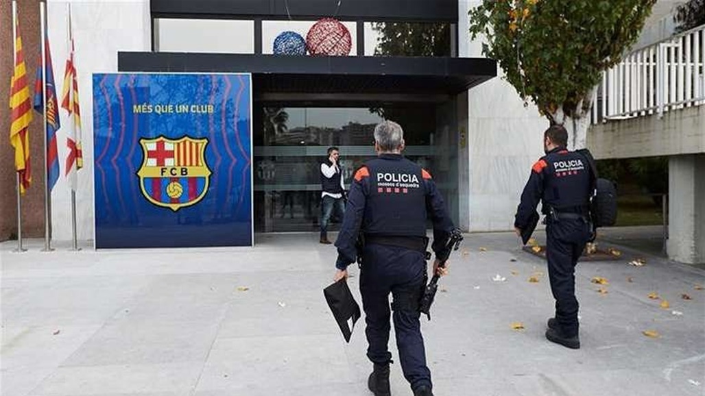 الشرطة الاسبانية تداهم مكاتب نادي برشلونة 