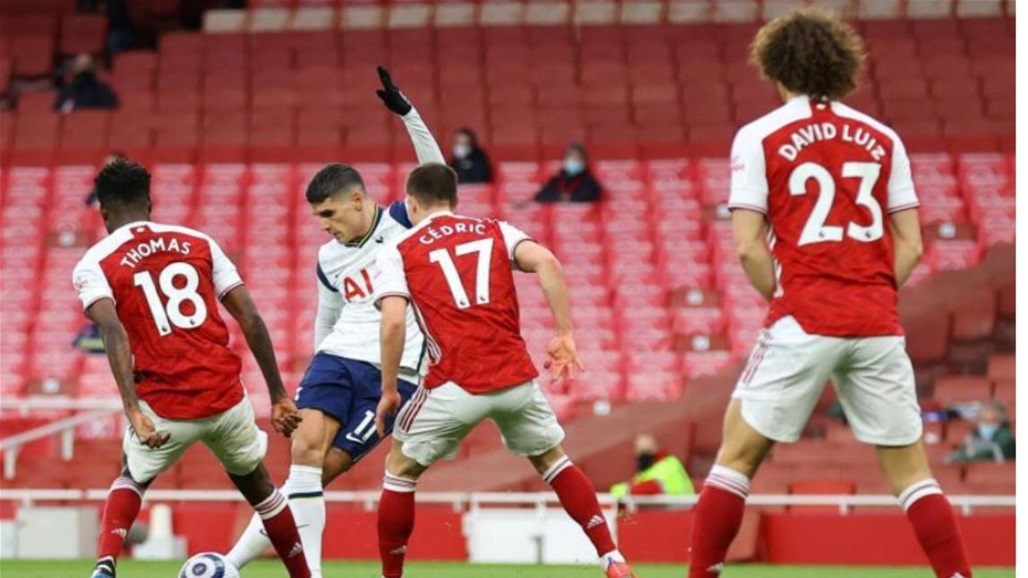 آرسنال يقلب الطاولة على ضيفه توتنهام بثنائية