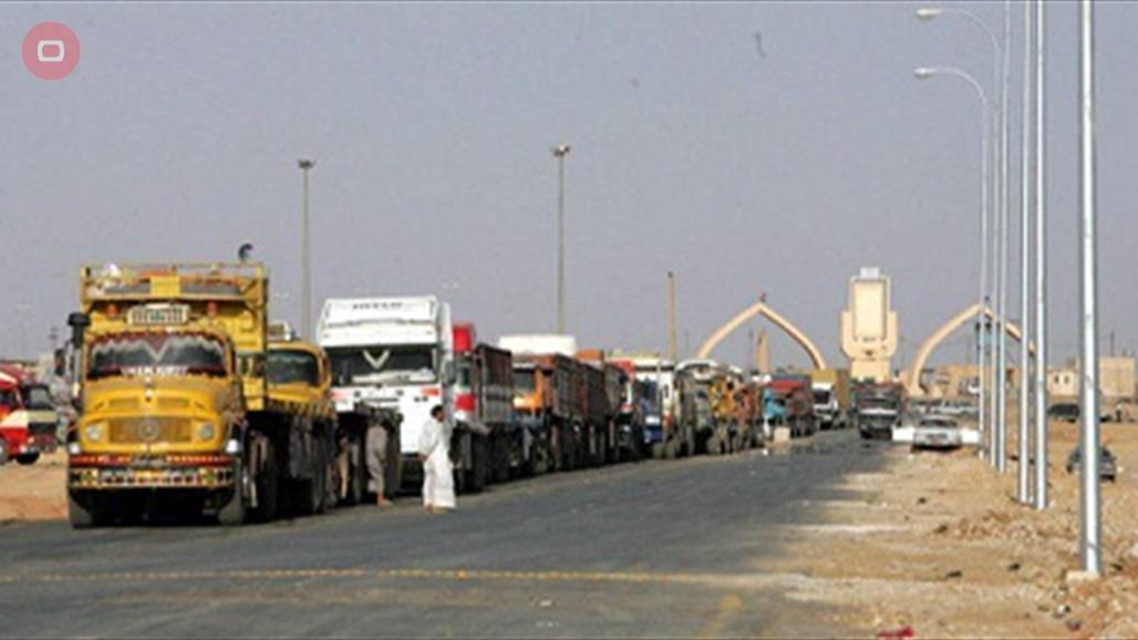 العراق يستأنف نقل البضائع (ترانزيت) عبر اراضيه لدول الجوار 