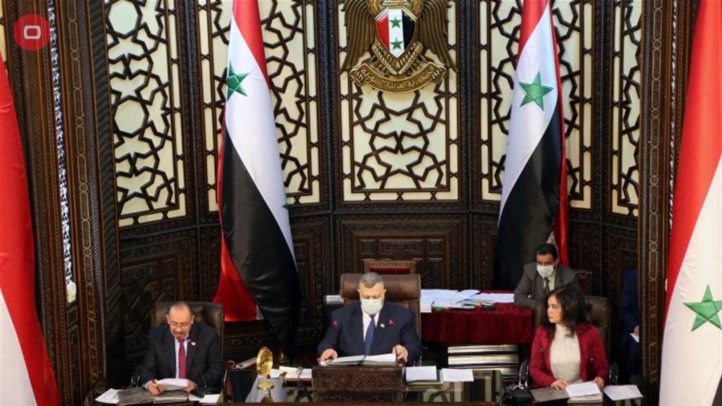 سوريا.. سيدة تتقدم بطلب ترشح لمنصب رئيس الجمهورية