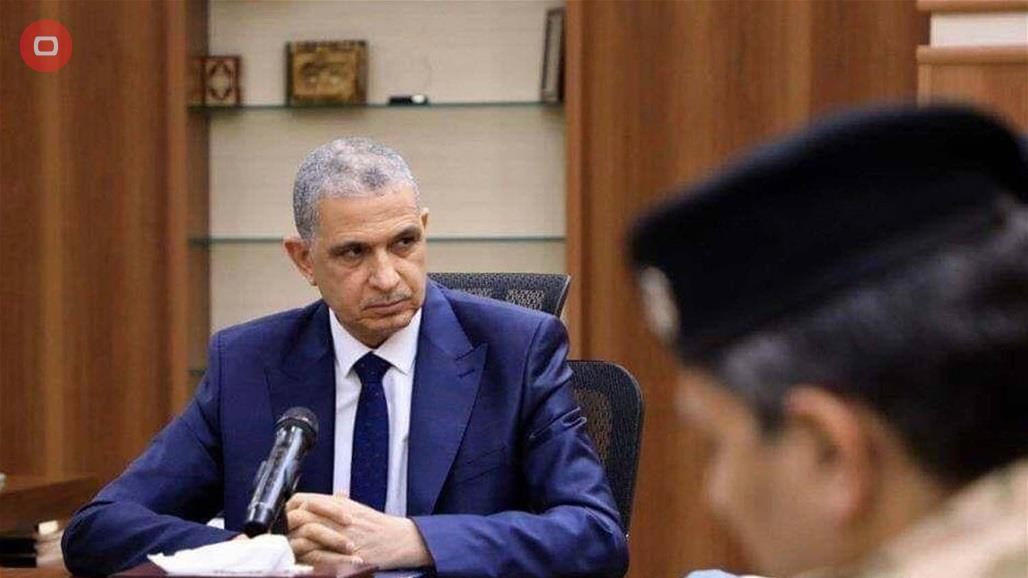 وزير الداخلية عثمان الغانمي يصل إلى محافظة المثنى