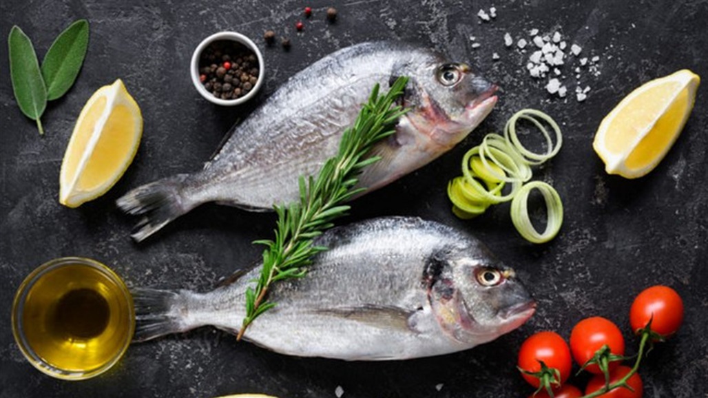 خبيرة تكشف عن الأسماك الأكثر فائدة… تقلل من خطر الموت!