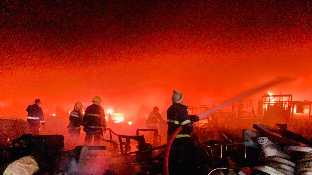 اندلاع حريق داخل سوق وسط بغداد