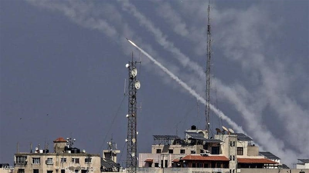 "حماس" تعلن اطلاق 130 صاروخاً باتجاه مدن إسرائيلية