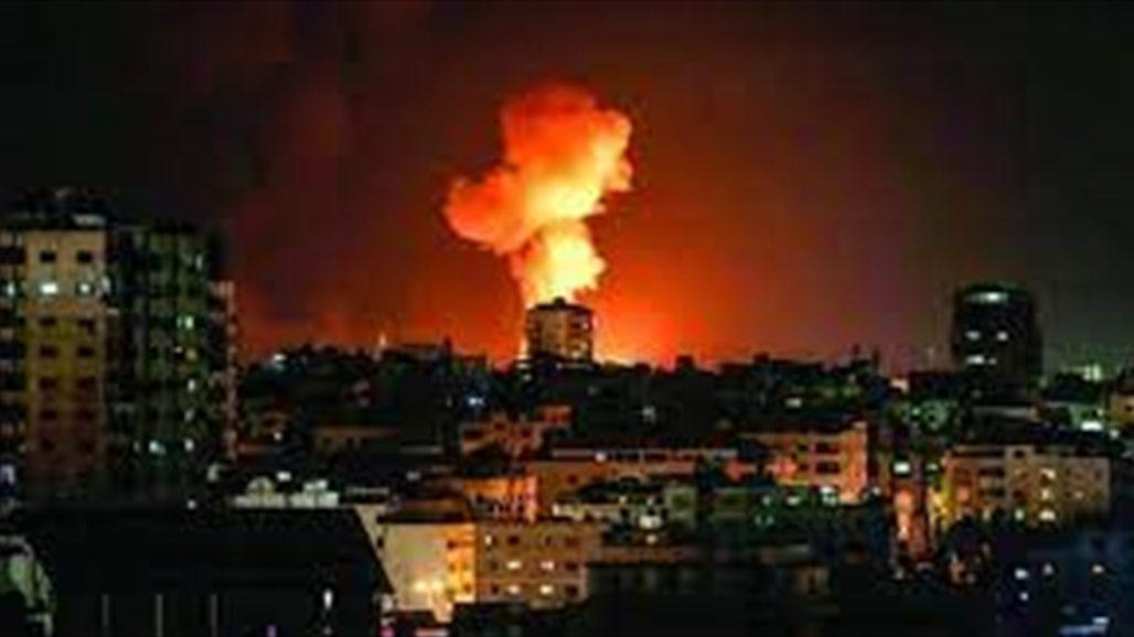 ‏الجيش الاسرائيلي يعلن ان قواته الجوية والبرية تهاجم غزة حاليا بكثافة