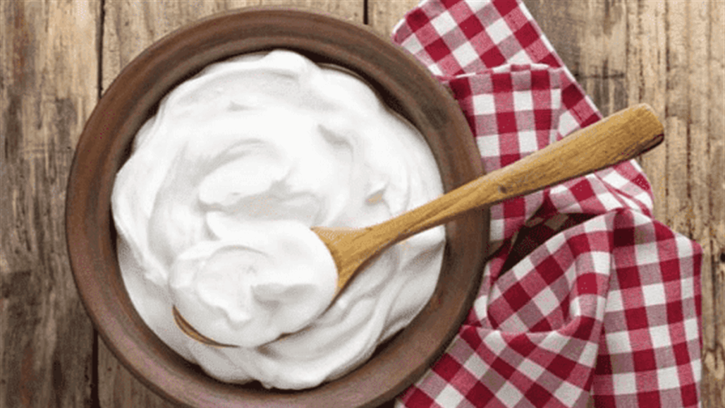 تناول الزبادي صباحاً لهذه الأسباب