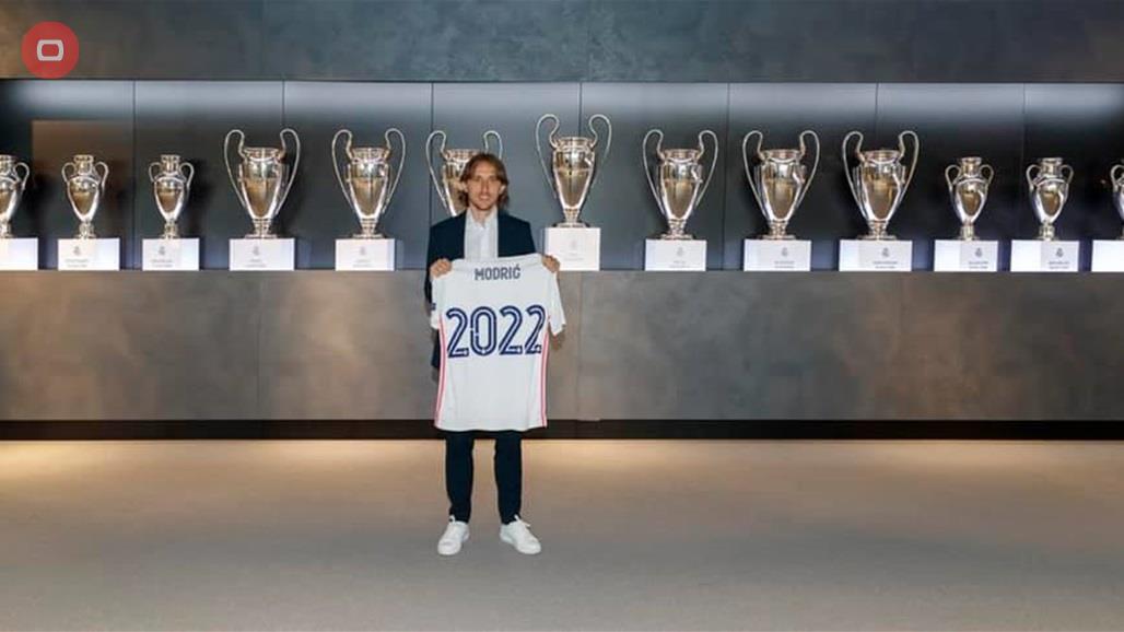 بالفيديو والصور.. ريال مدريد يجدد عقد احد لاعبيه البارزين