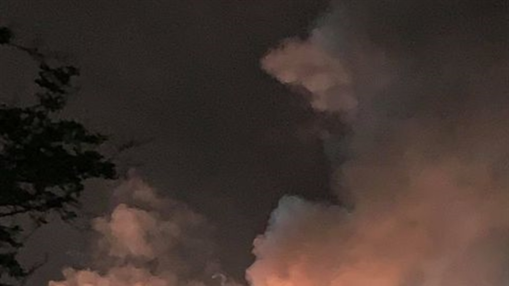 بالصور.. إخلاء منازل بعد انفجار بمصفاة للنفط في أمريكا