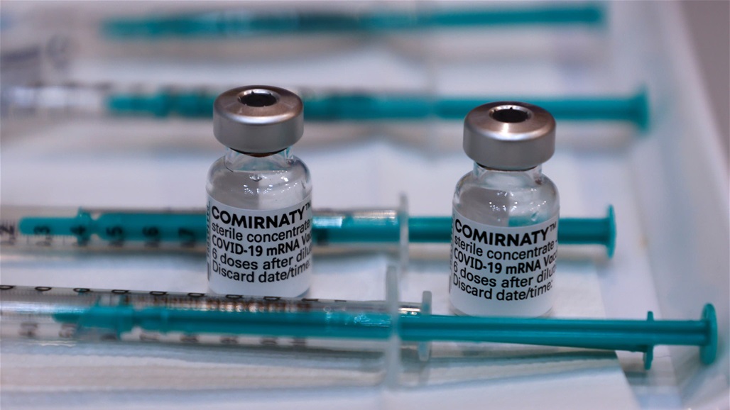 "منقذ البشرية".. الكشف عن أربع فوائد للقاح كورونا