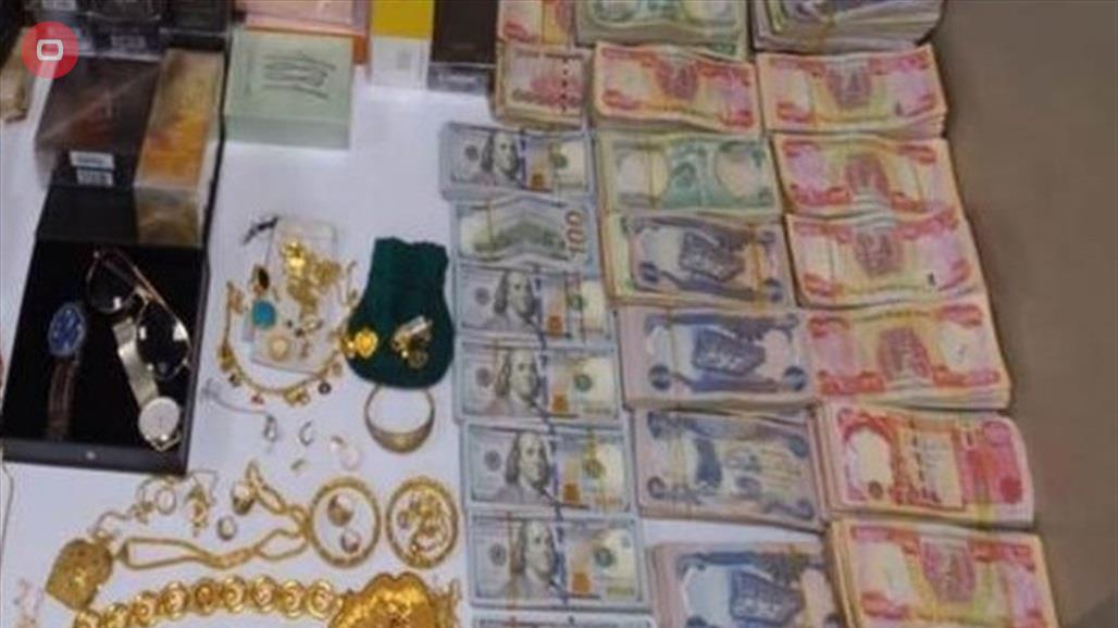 بالتفاصيل.. القبض على عصابة سرقت ٩٠ مليون دينار ومصوغات ذهبية 