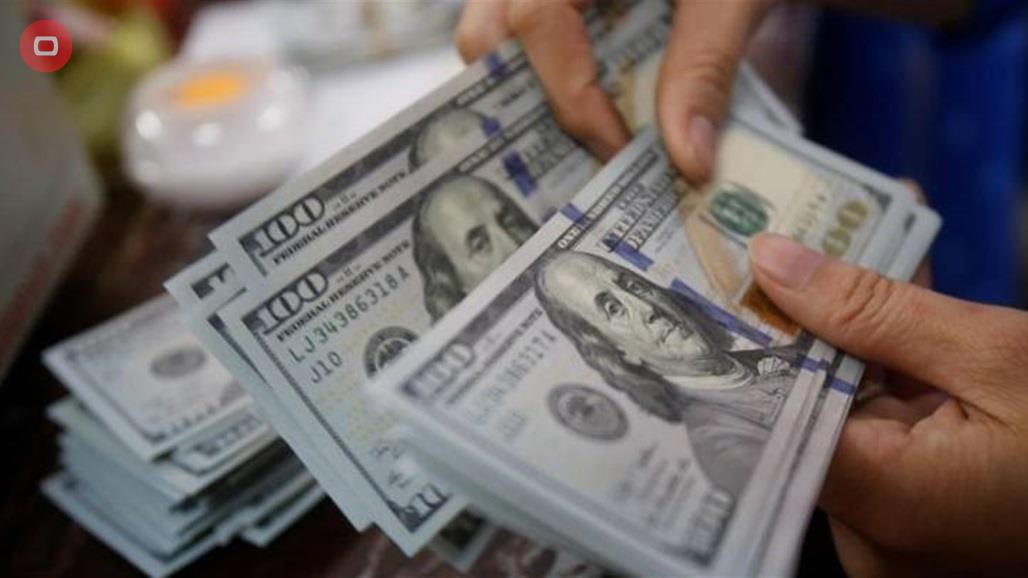 اسعار الدولار في العراق تبقى عند اعلى مستوى 
