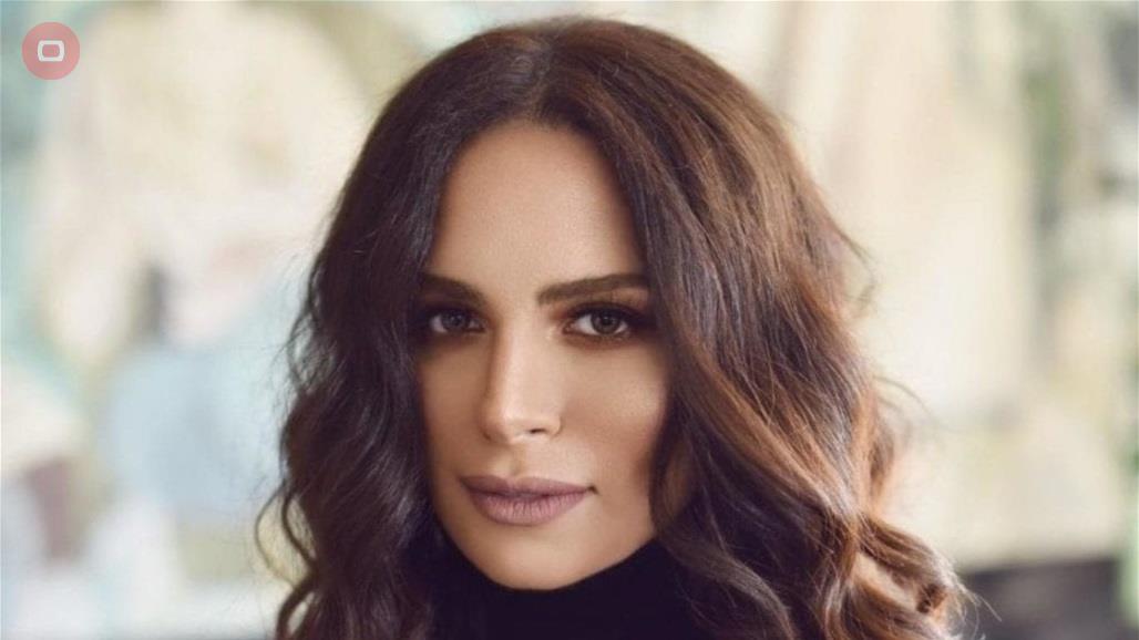 مطربة مصرية معتزلة تعود للغناء مجددا