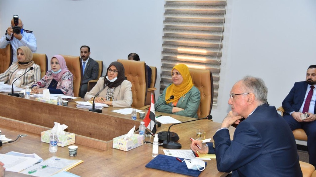 وزير المالية يتحدث عن الورقة البيضاء 