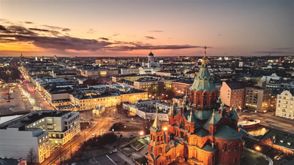 "البلد الأسعد في العالم" يبحث عن مهاجرين