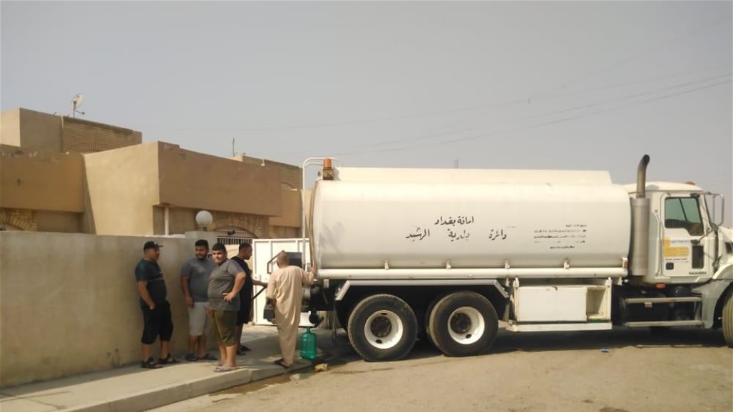 بالصور.. أمانة العاصمة تجهز المواطنين بالماء الصالح للشرب