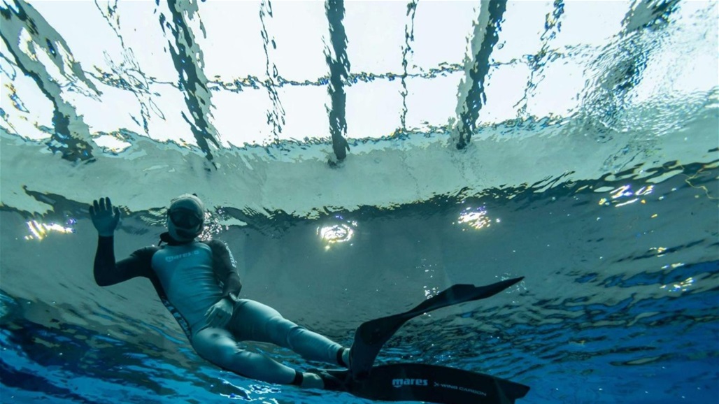 أعمق حوض غطس في العالم يفتح أبوابه في دبي.. فيديو