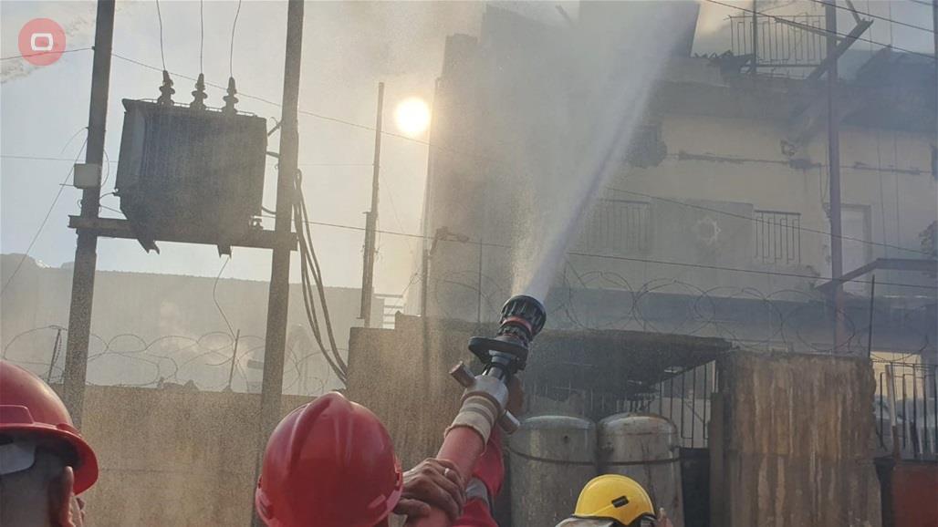 الدفاع المدني تخمد حريقا اندلع في معمل للألبان شمال شرقي بغداد