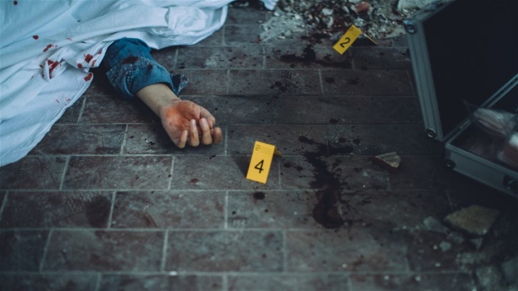 جثة فتاة مقطوعة لنصفين داخل حقيبة.. جريمة تهز دولة عربية