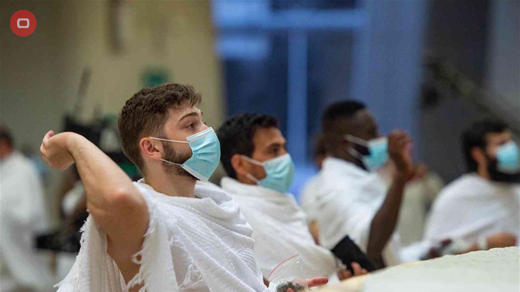 حجاج بيت الله ينهون رمي الجمرات في أول أيام عيد الأضحى
