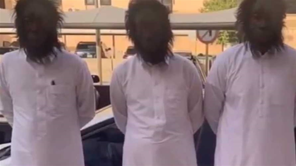 القبض على 4 أشخاص يرتدون أقنعة مخيفة لترويع المواطنين في السعودية.. (فيديو)