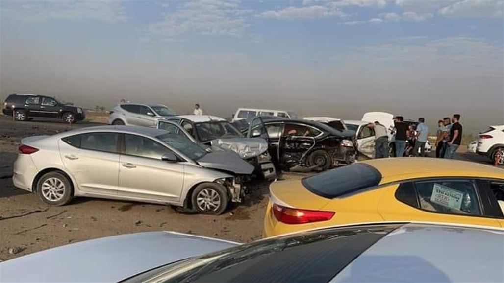 مشهد مأساوي لحادث سير مروع على طريق حلة بغداد بين 6 سيارات (فيديو)