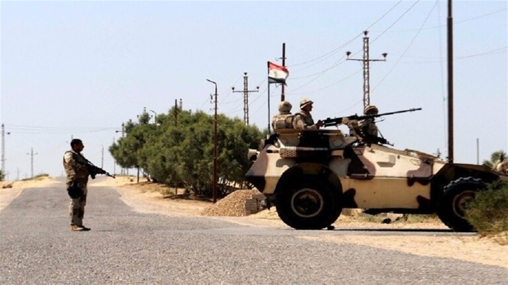 شرطي يقتل شقيقين في مصر