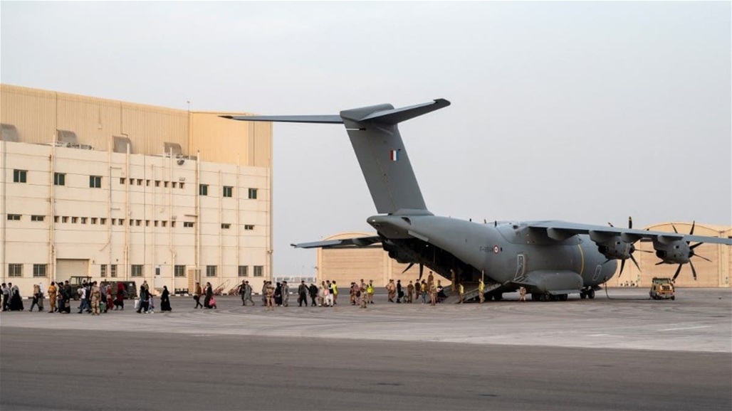 طائرة عسكرية إيطالية تتعرض للنيران خلال إقلاعها من مطار كابل