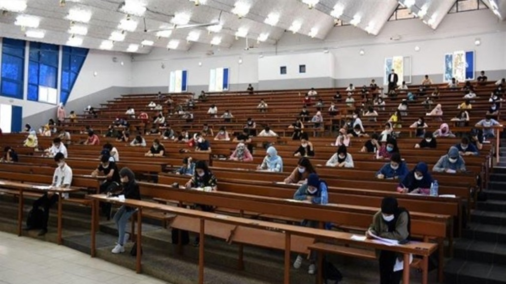 أستاذ جامعي تلاعب بدرجات طالبة ووضع لها "صفر" لرفضها الزواج منه