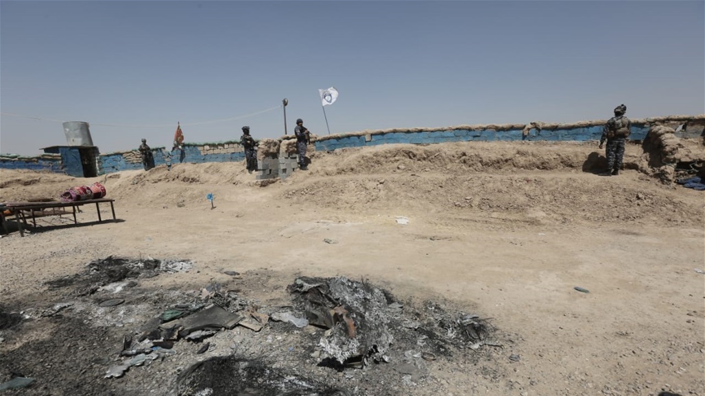 وزير الدفاع يصل الى موقع حادث استشهاد منتسبي الشرطة الاتحادية في كركوك 
