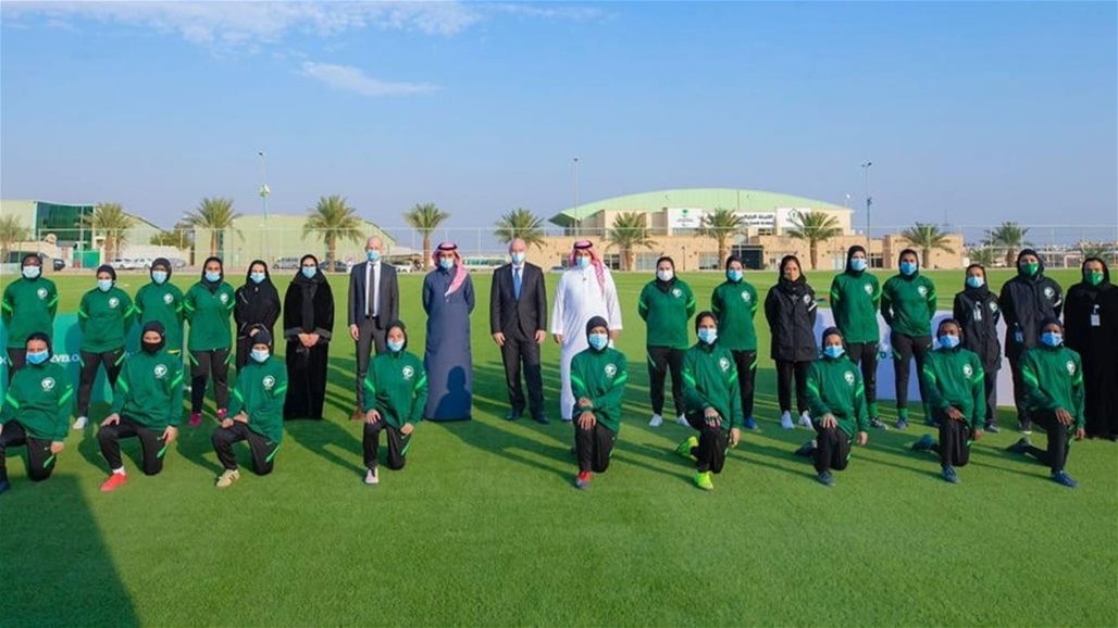 السعودية تعلن إطلاق أول دوري كرة قدم نسائي رسمي
