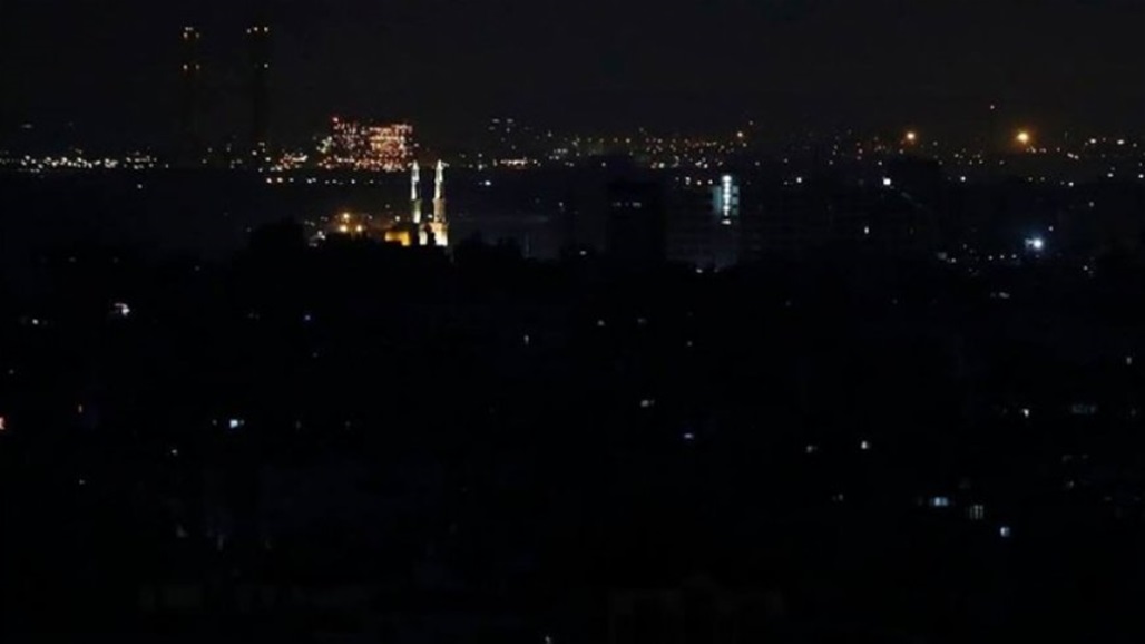 انقطاع شامل للتيار الكهربائي في دولة مجاورة