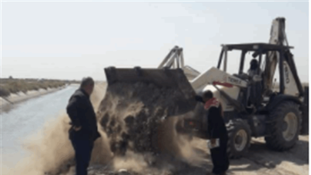 الموارد المائية تردم عدد من التجاوزات على الحصة المائية بالديوانية