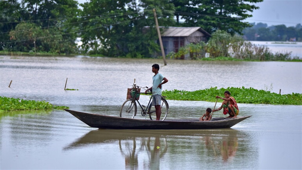 إعصار "غولاب" يودي بحياة شخصين في الهند