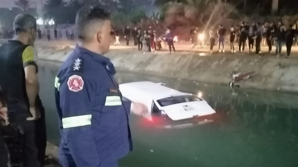 إنقاذ 13 زائراً بعد سقوط باص داخل نهر في كربلاء