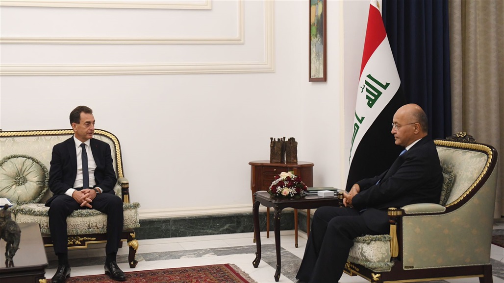 برهم صالح يتلقى رسالة خطية من الرئيس الفرنسي إيمانويل ماكرون