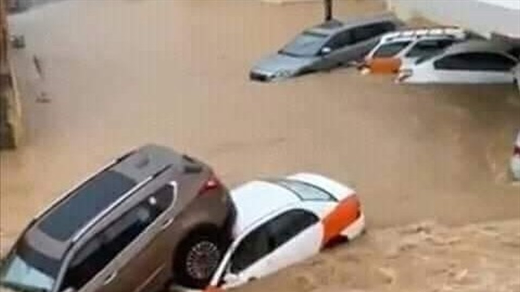 مقاطع فيديو توثق مشاهد مرعبة لاعصار شاهين في مناطق سواحل عُمان