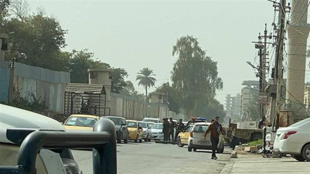بالفيديو.. انقلاب شاحنة في شارع المسبح بالكرادة