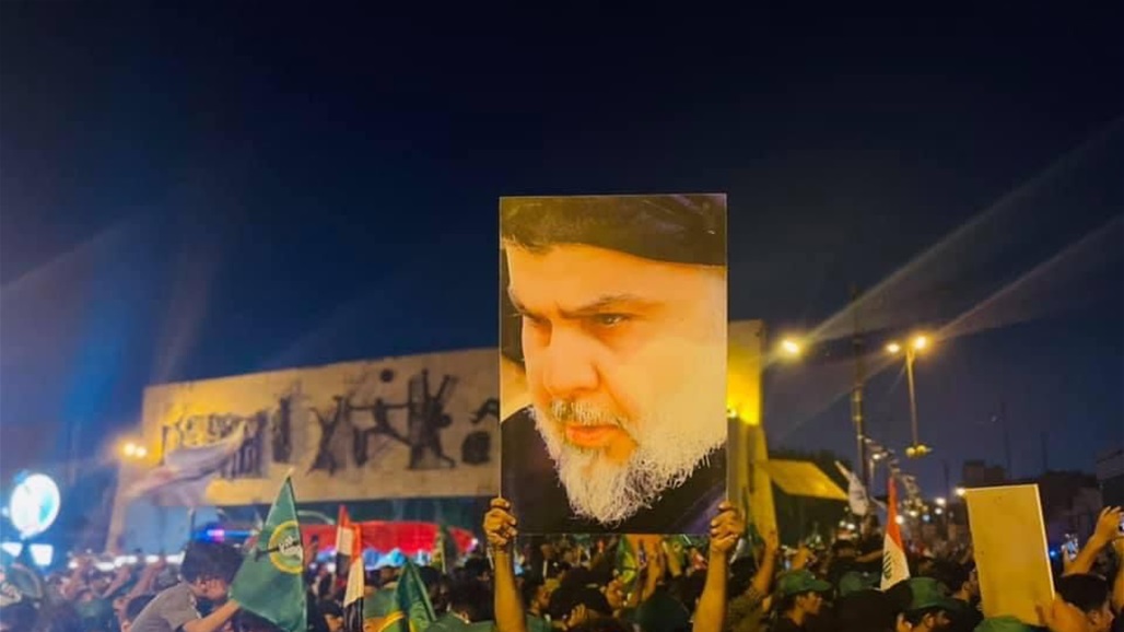 القوات الامنية تغلق ساحة التحرير وسط بغداد (صور)