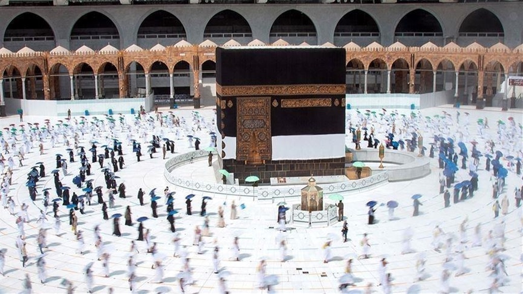 السعودية تضع شروطاً جديدة بشأن "تصاريح أداء العمرة"