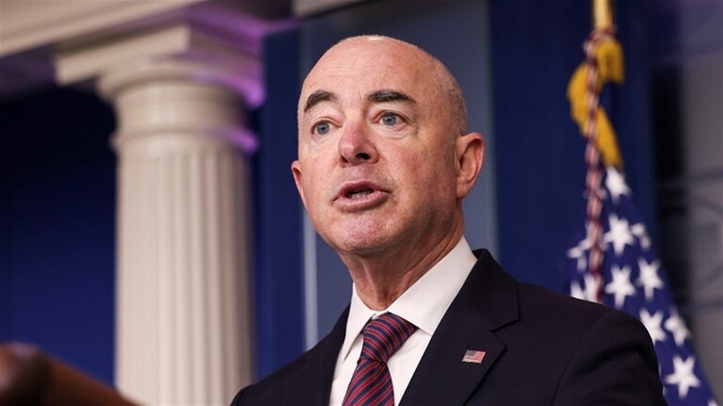 إصابة وزير أمريكي بفايروس كورونا