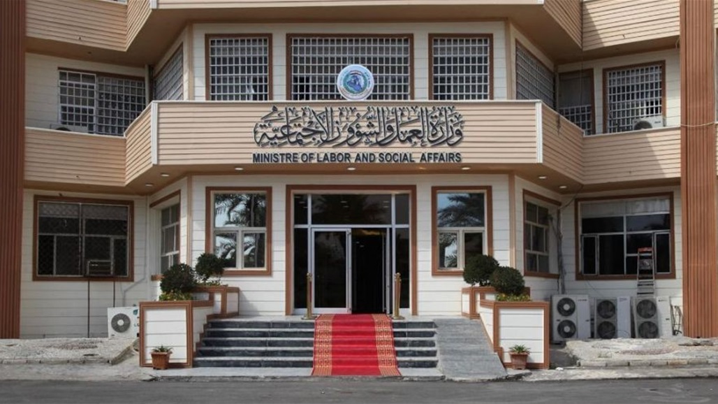 وزير العمل يعلن استكمال الاستعدادات لصرف الدفعتين الأخيرتين من الإعانة الاجتماعية