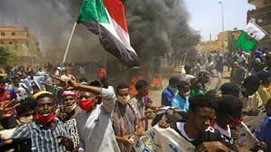 السودان.. مقتل متظاهر واصابة اخرين برصاص الجيش