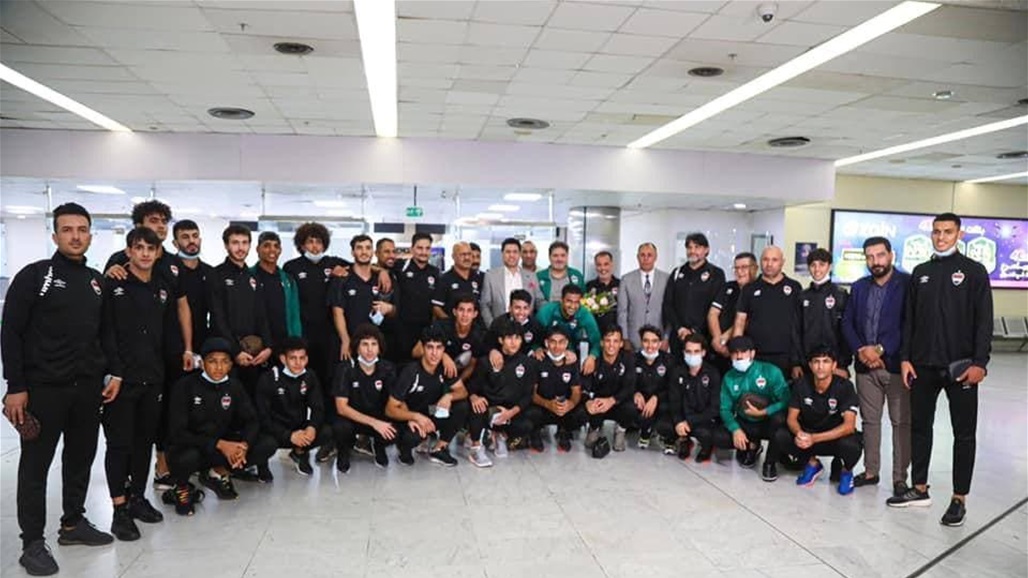 أولمبي العراق يحظى بحفاوة استقبال كبيرة بعد عودته من المنامة