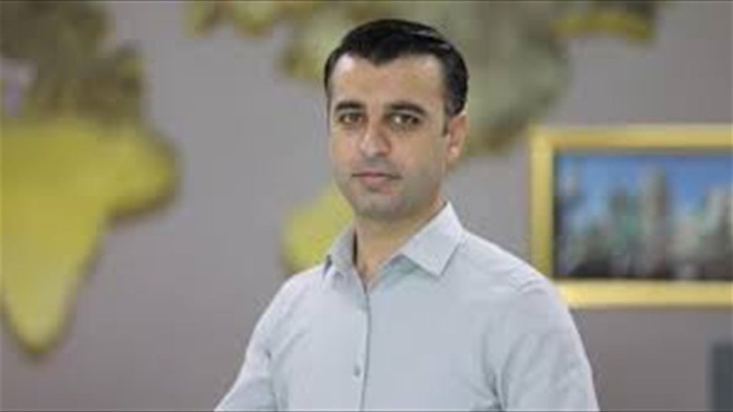 "فيديوهات الموز".. تركيا تدرس ترحيل صحفيا سوريا بسببها 